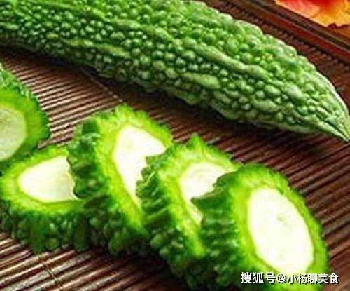 dy吃瓜网站,揭秘娱乐圈最新热点，带你领略明星幕后故事