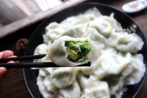 扶手瓜包饺子吃,家常美味新尝试